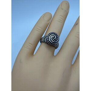 James Avery Retired Sterling Silver Tribal African Beaded Swirl Ring Size 6